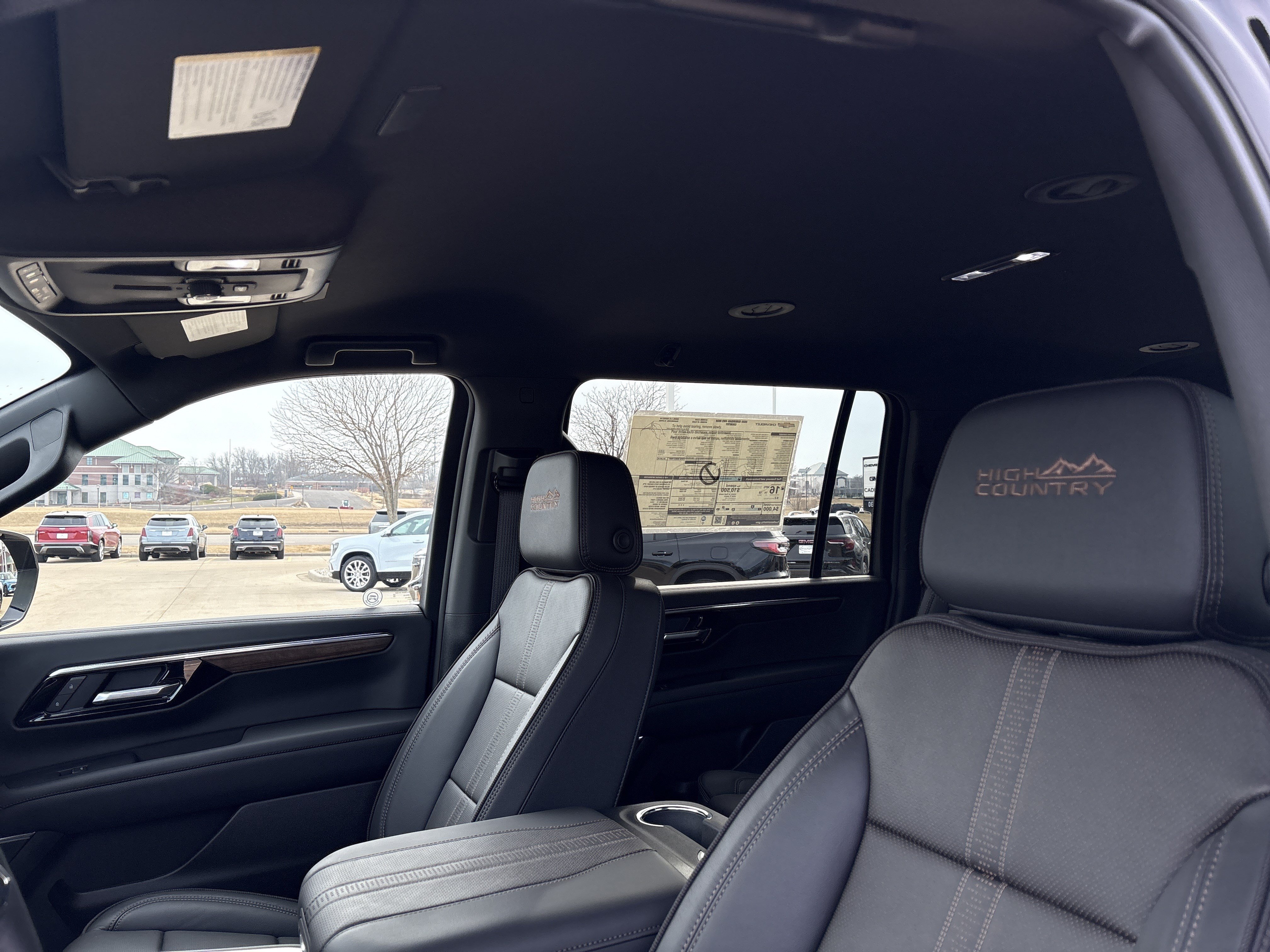 New 2025 Chevrolet Suburban High Country w/ LPO, Illumination Package AWD/4WD image 14