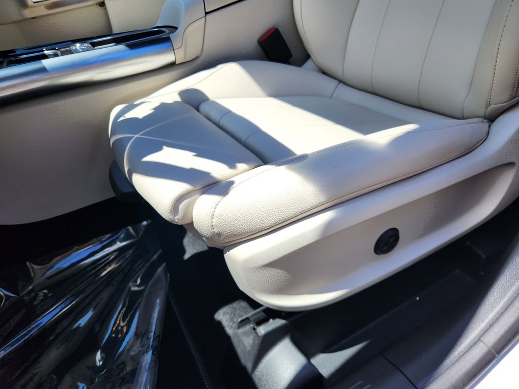 Used 2025 Mercedes-Benz GLA 250 4MATIC image 15