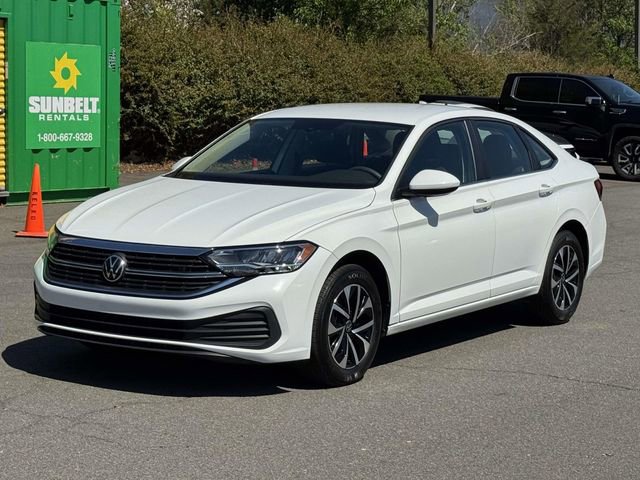 Used 2023 Volkswagen Jetta S image 5