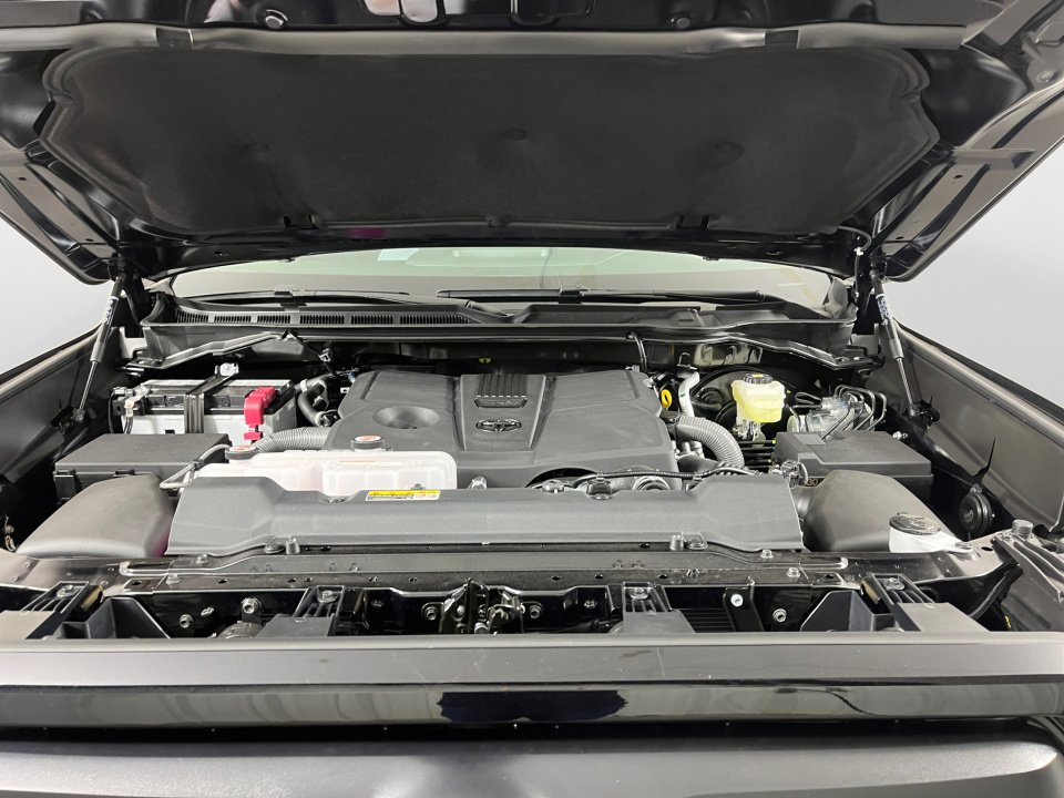 New 2026 Toyota Tundra SR5 image 13