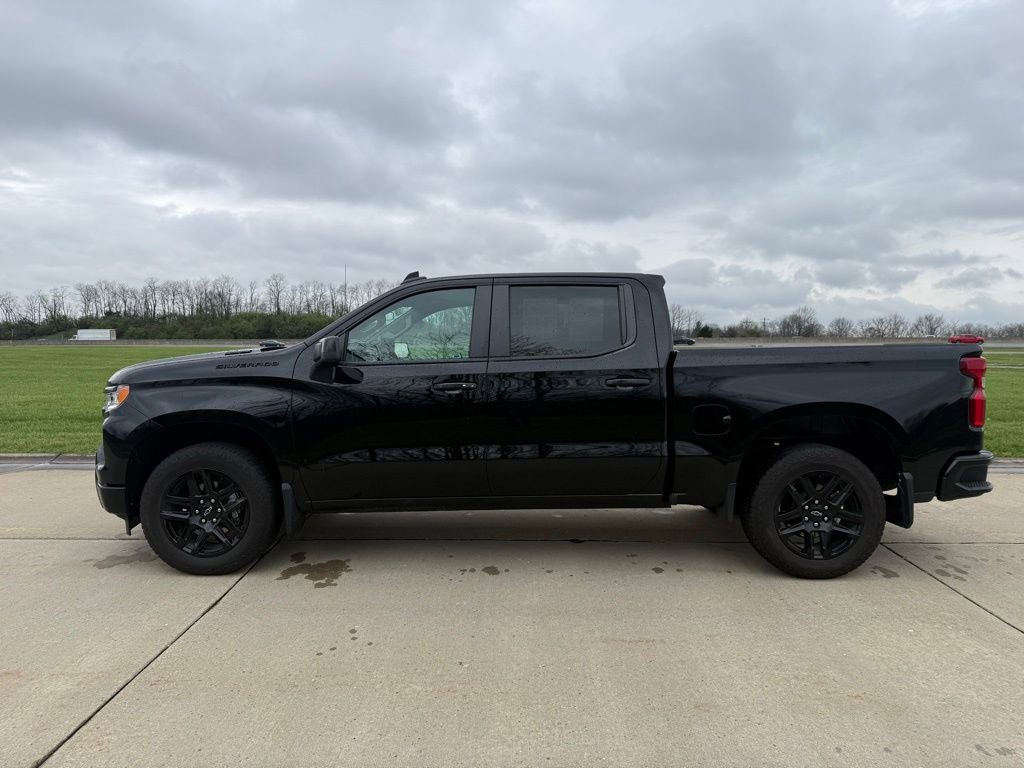 Used 2025 Chevrolet Silverado 1500 RST w/ LPO, Dark Essentials Package image 7