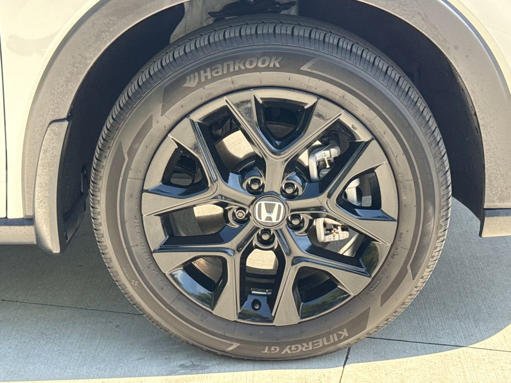 Used 2025 Honda HR-V Sport image 11