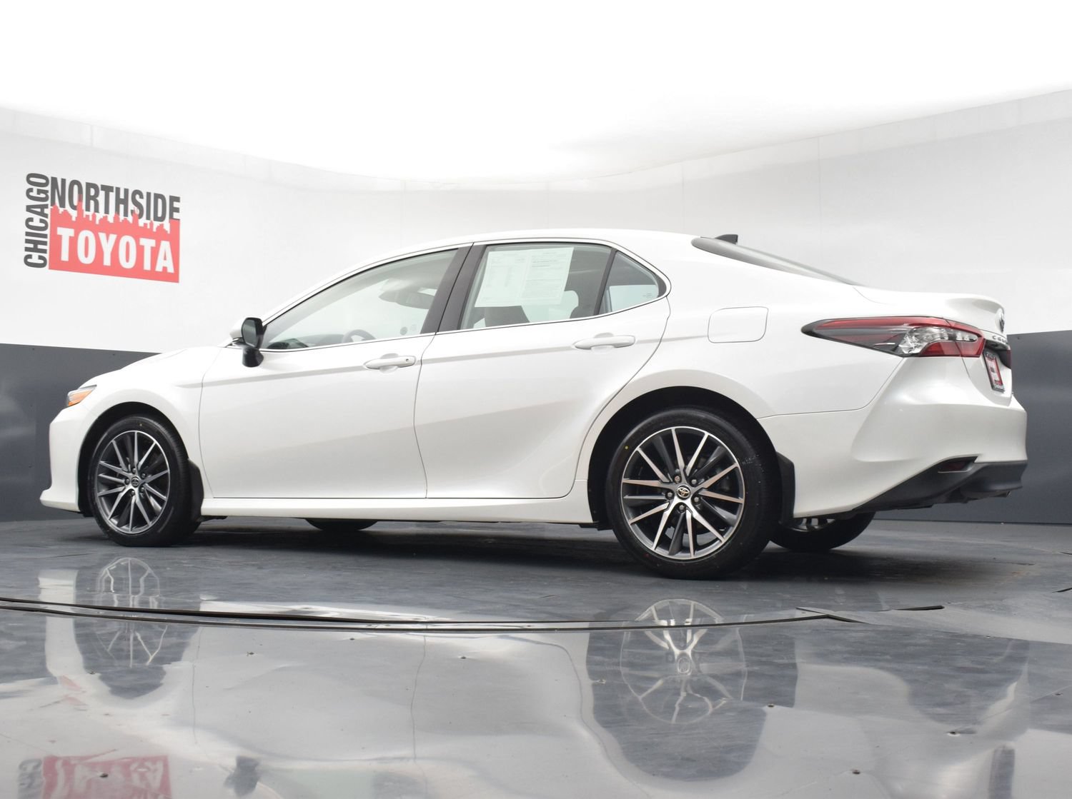 Used 2023 Toyota Camry XLE w/ Protection Package (Q2) (TMS) AWD/4WD image 30
