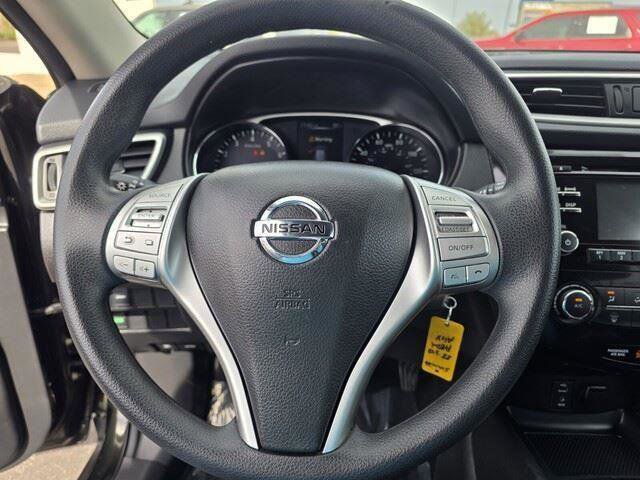 Used 2016 Nissan Rogue S w/ S Family Package FWD image 24