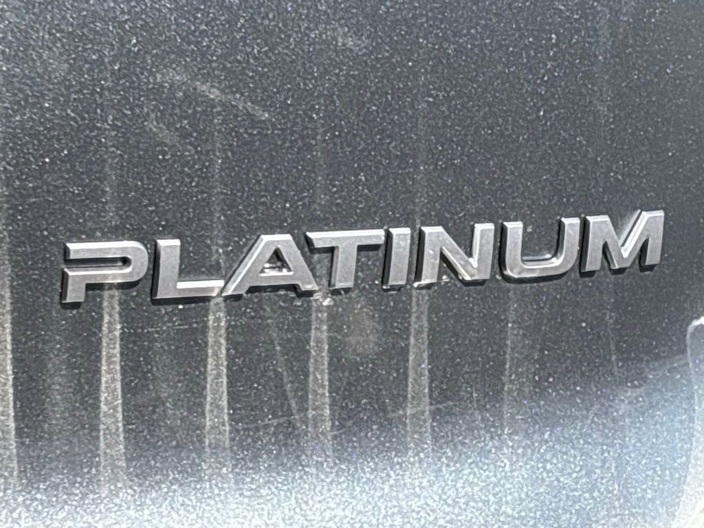 New 2025 Nissan Armada Platinum w/ Convenience Package image 12