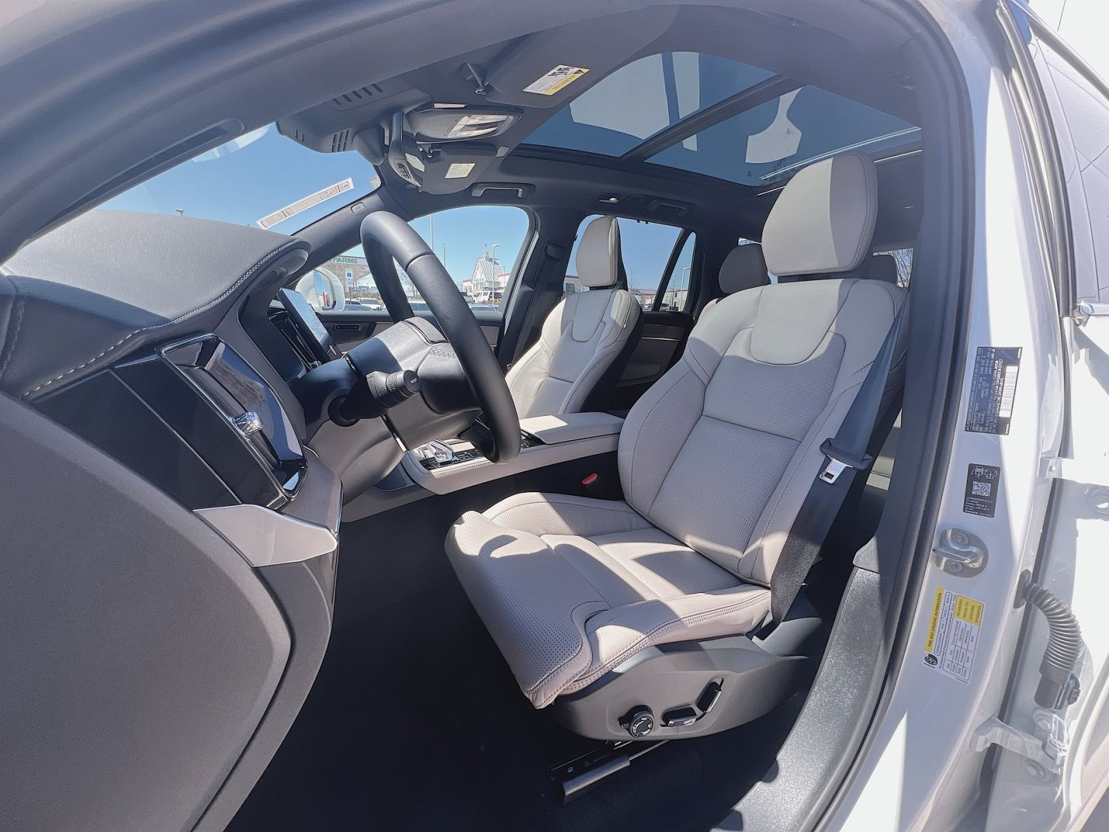 New 2026 Volvo XC90 T8 Ultra AWD/4WD image 21