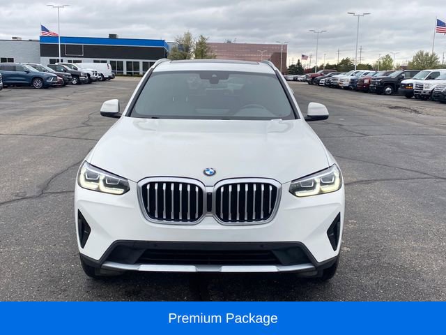 Used 2024 BMW X3 xDrive30i AWD/4WD image 2