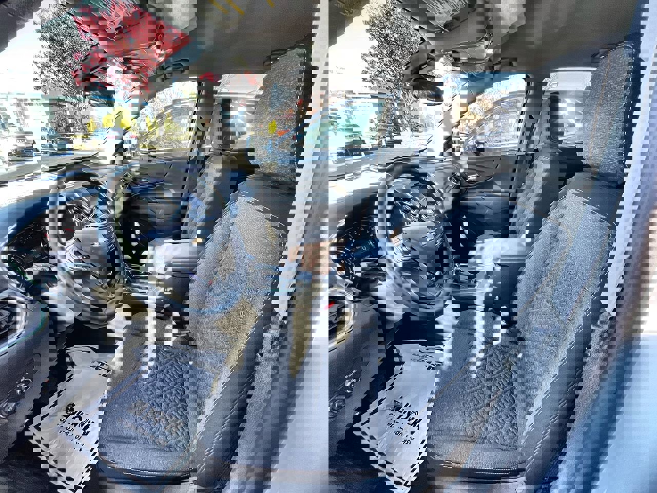 Used 2024 Chevrolet Equinox LT image 19