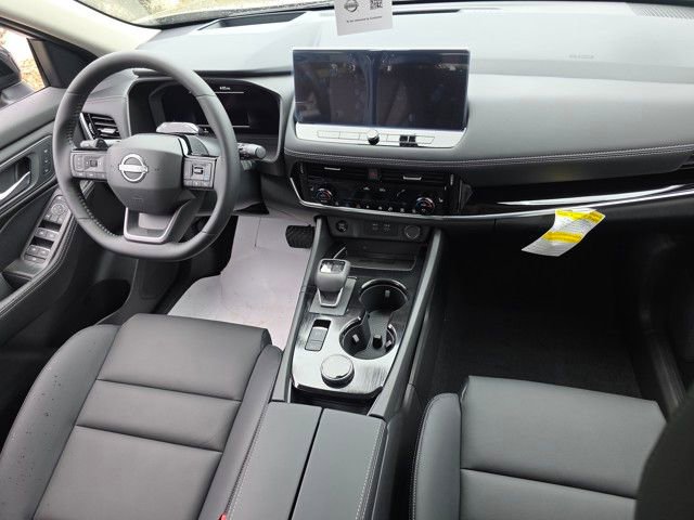 New 2025 Nissan Rogue SL w/ Tech Package image 17