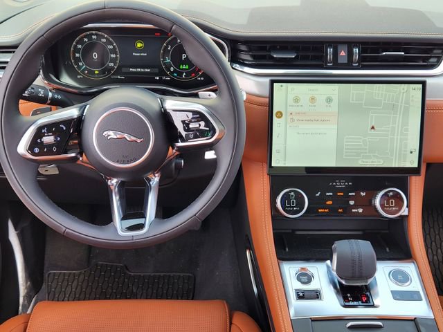 Used 2026 Jaguar F-PACE R-Dynamic S AWD/4WD image 25