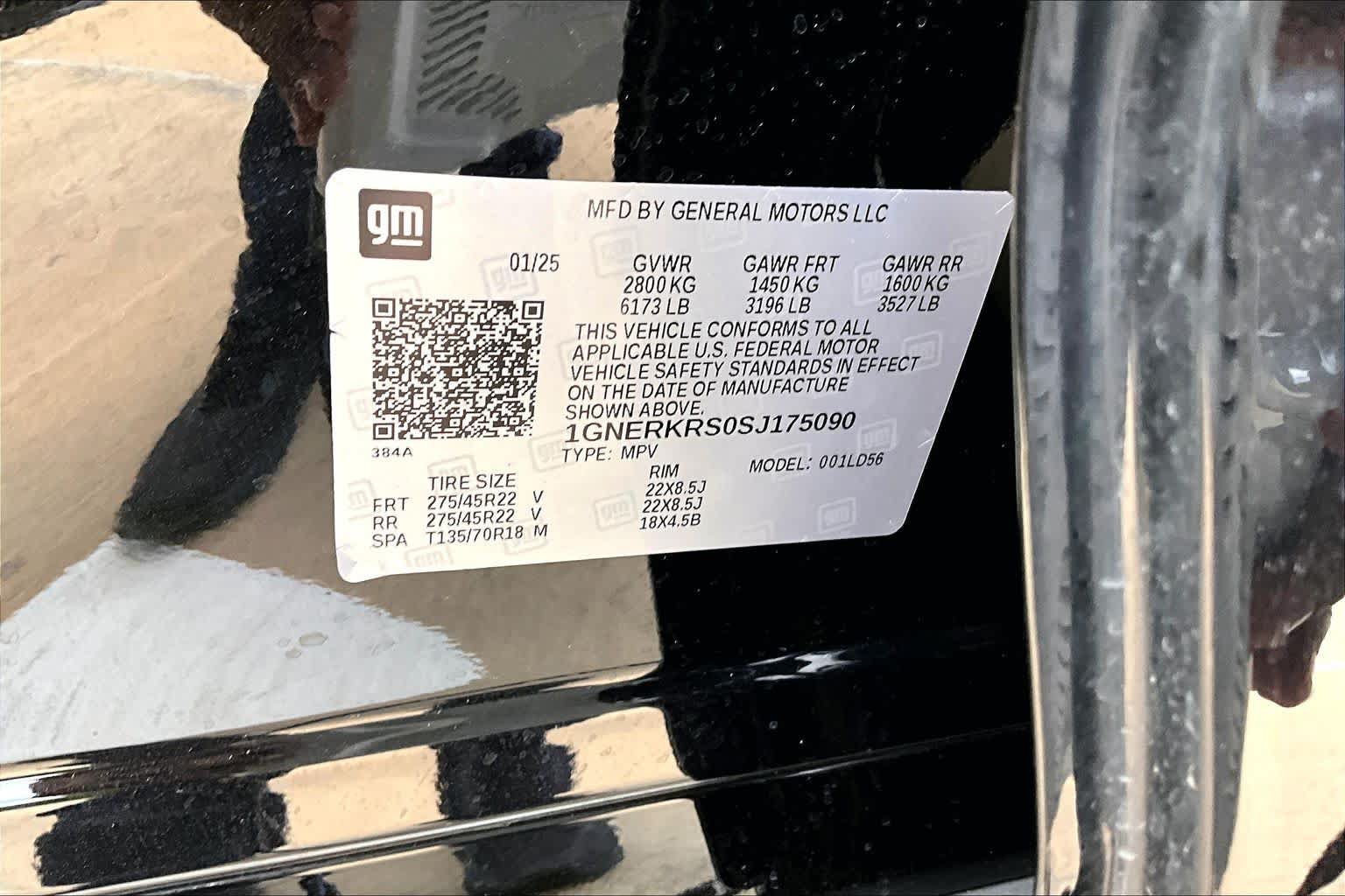 Used 2025 Chevrolet Traverse High Country w/ LPO, Floor Liner Package FWD image 36
