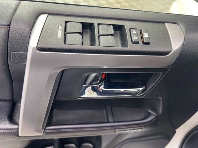 Used 2023 Toyota 4Runner Limited image 14