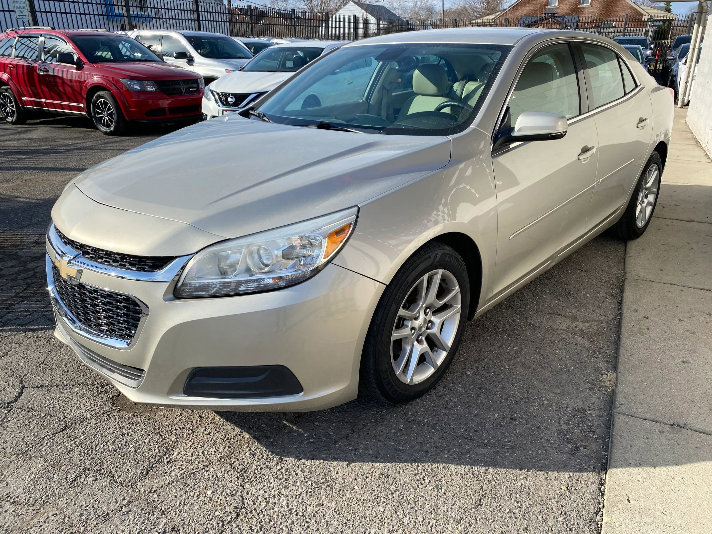 Used 2015 Chevrolet Malibu LT w/ Power Convenience Package FWD image 6