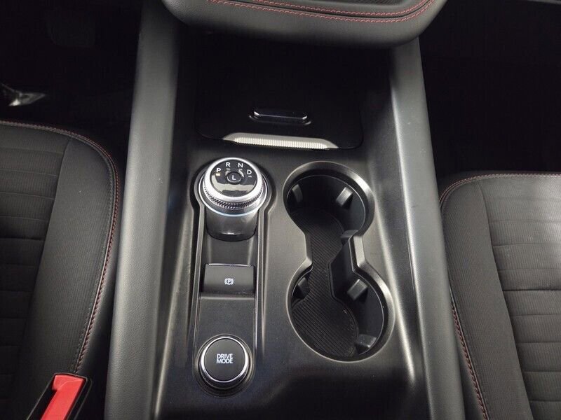 Used 2025 Ford Explorer ST-Line w/ ST-Line Street Pack image 31