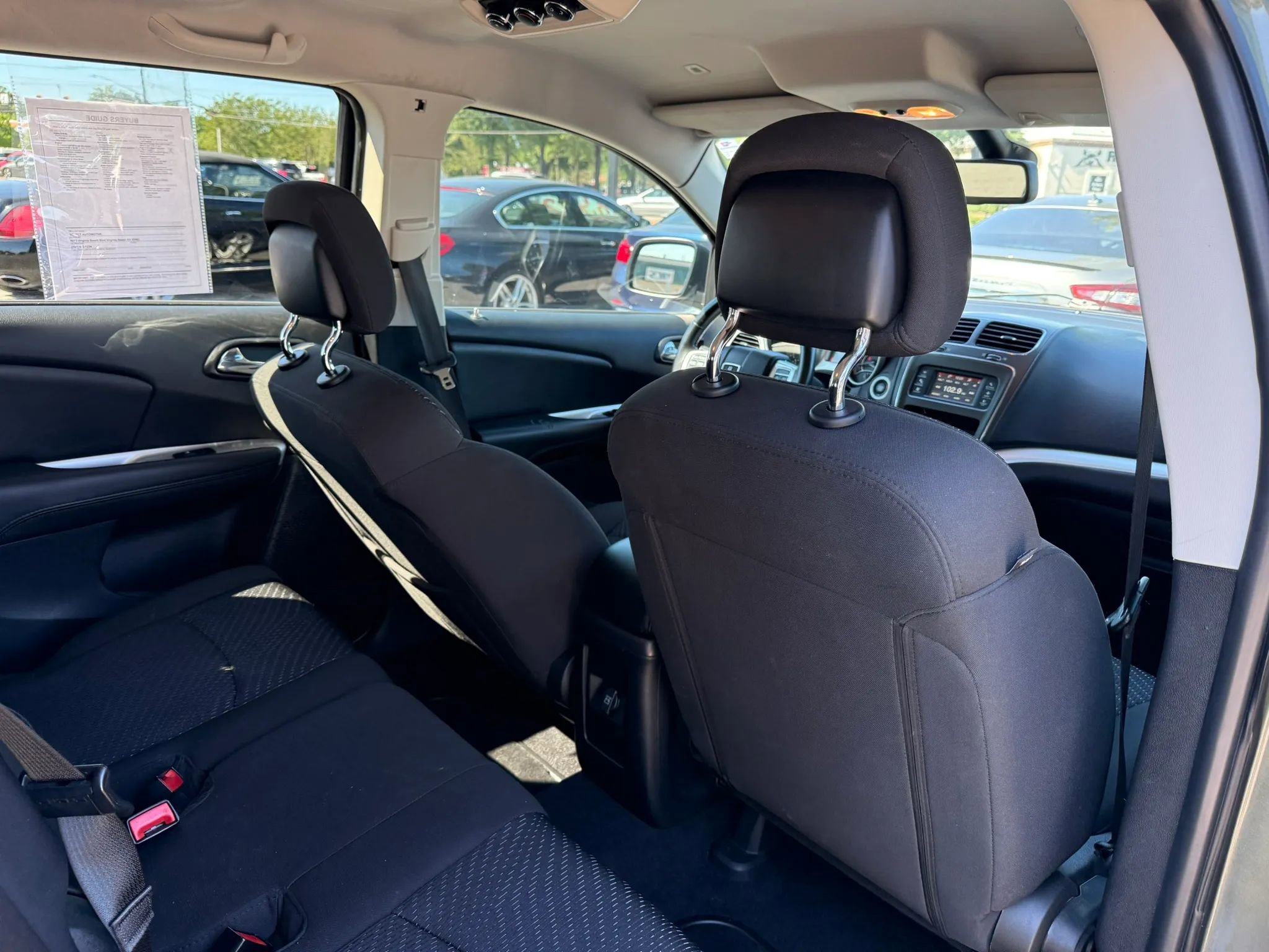 Used 2018 Dodge Journey SXT w/ Connectivity Group FWD image 19