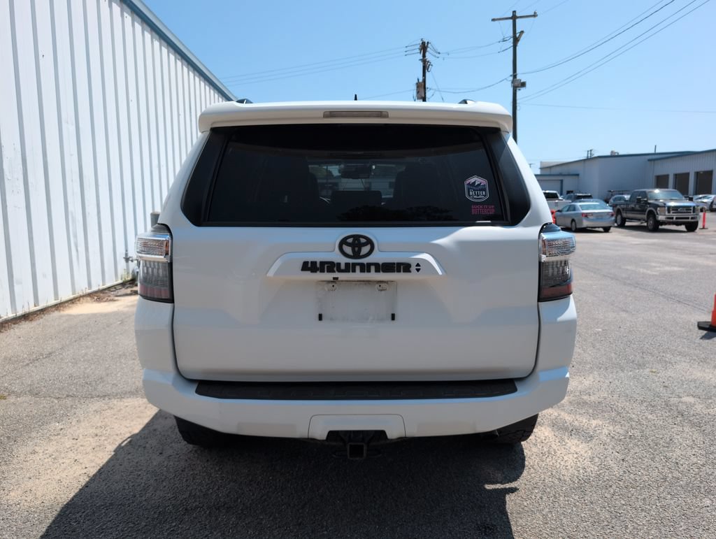 Used 2020 Toyota 4Runner SR5 Premium w/ Moonroof Package AWD/4WD image 7