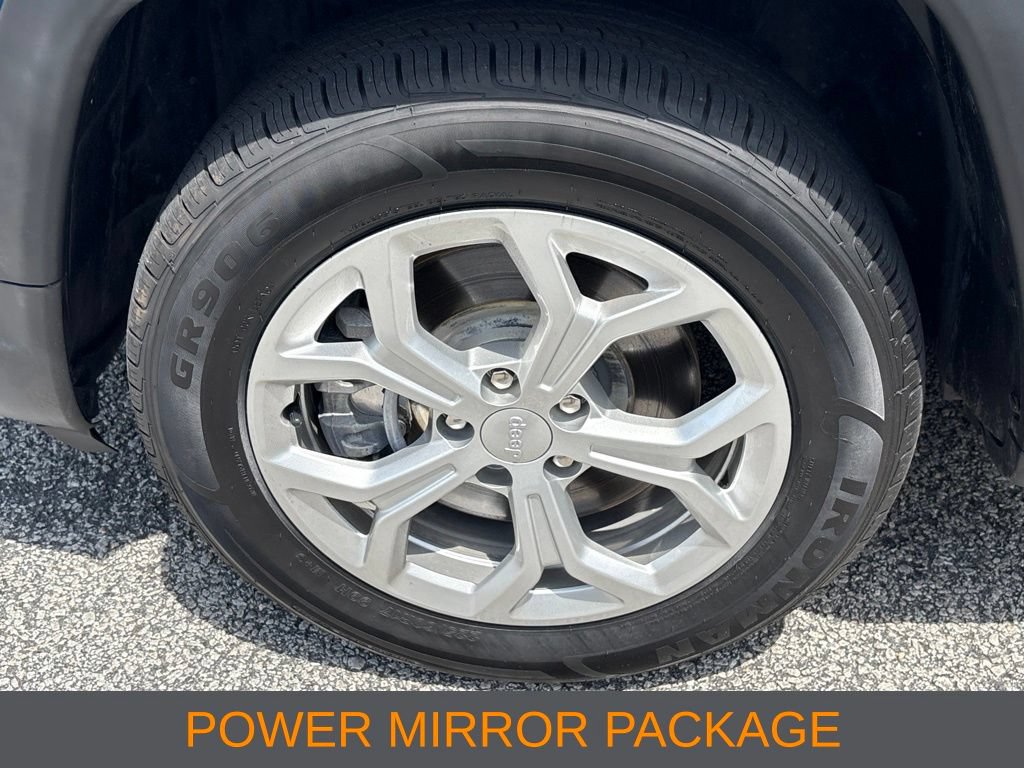 Used 2024 Jeep Compass Latitude AWD/4WD image 10