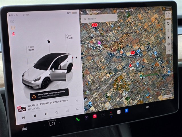 Used 2023 Tesla Model Y Performance image 25