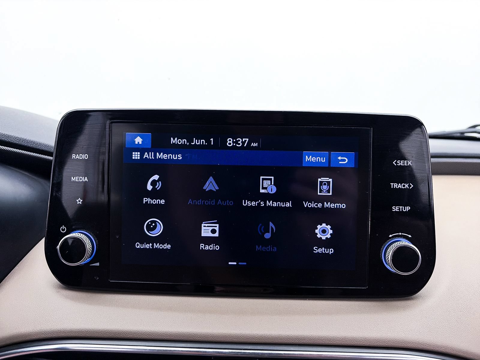 Used 2021 Hyundai Santa Fe SE FWD image 14