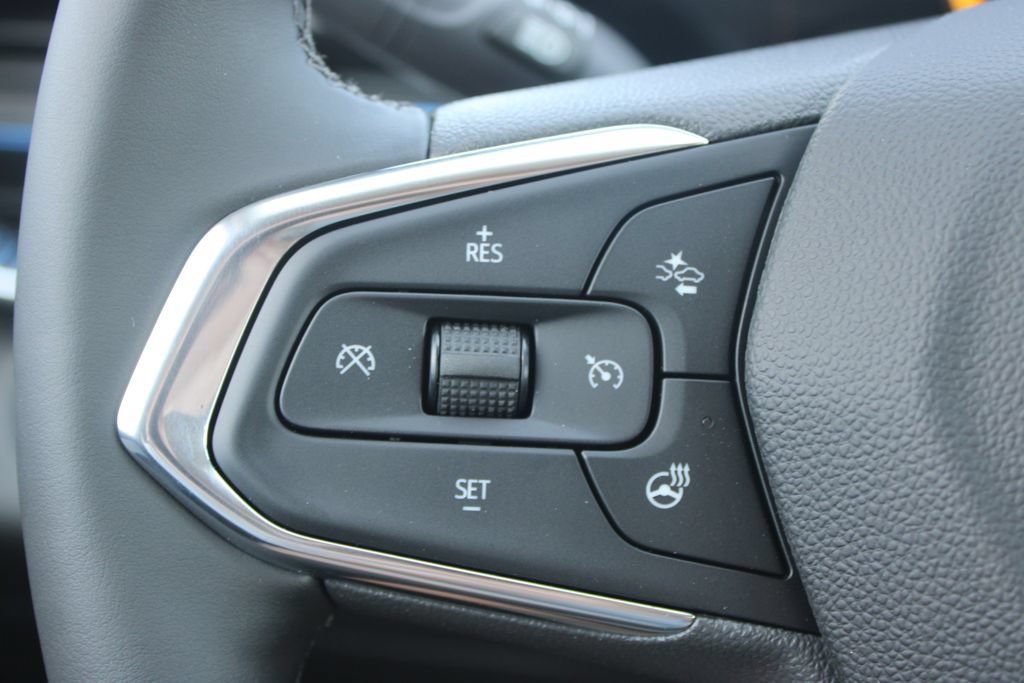 New 2026 Chevrolet Trax LT w/ Driver Confidence Package FWD image 35