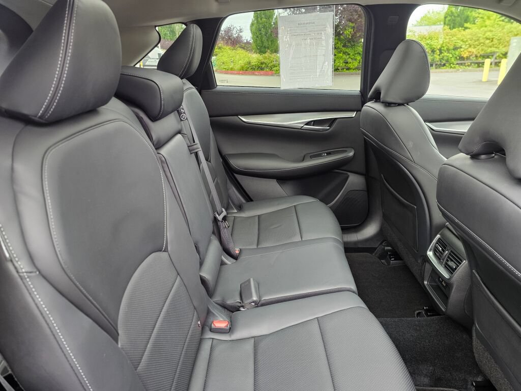 Used 2024 INFINITI QX50 Luxe AWD/4WD image 15