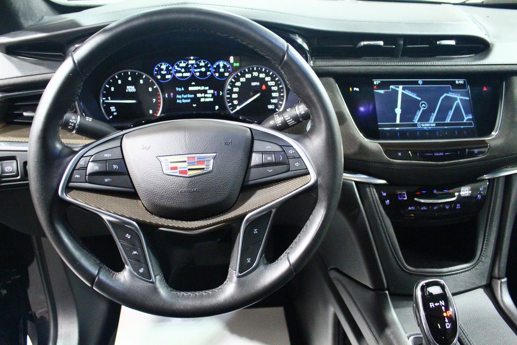 Used 2017 Cadillac XT5 Platinum image 6