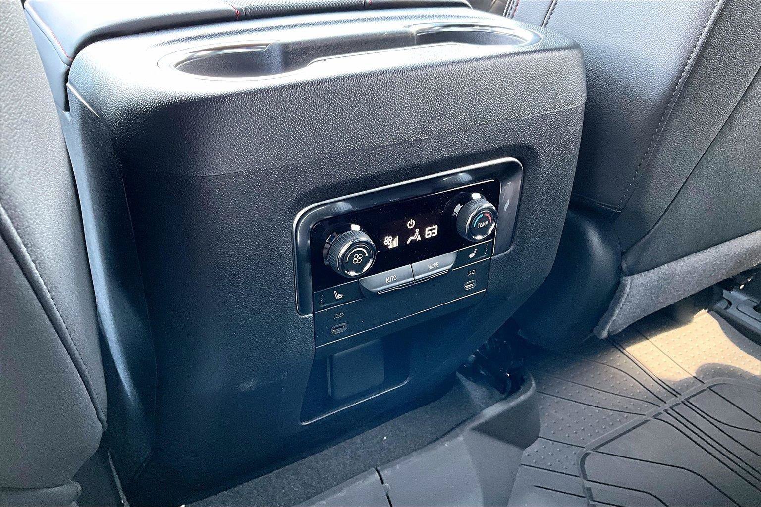 New 2026 Chevrolet Tahoe RST w/ Comfort Package AWD/4WD image 24