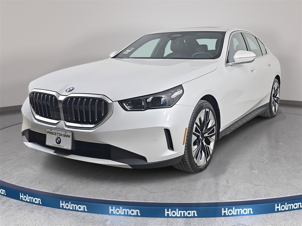 Used 2026 BMW 530i xDrive w/ Premium Package