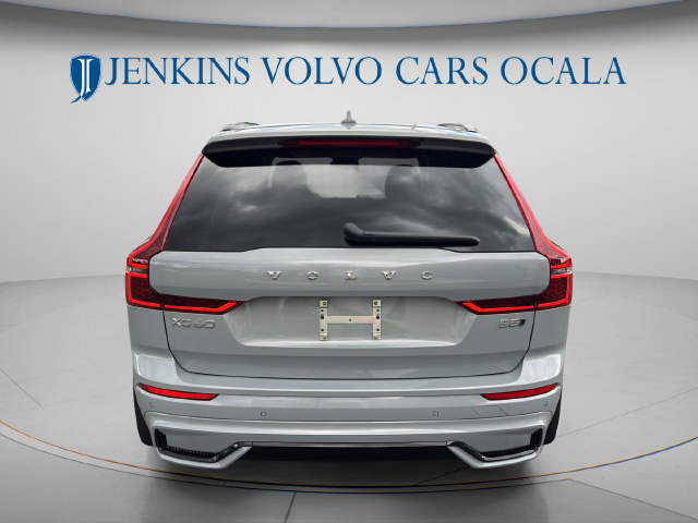 New 2027 Volvo XC60 B5 Plus AWD/4WD image 4