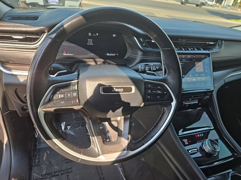 Used 2021 Jeep Grand Cherokee L Limited w/ Trailer Tow Group (B) AWD/4WD image 13