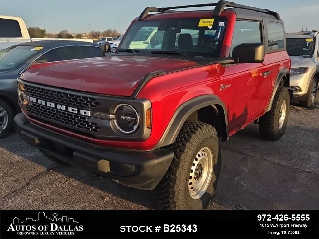 Used 2023 Ford Bronco 2-Door image 1