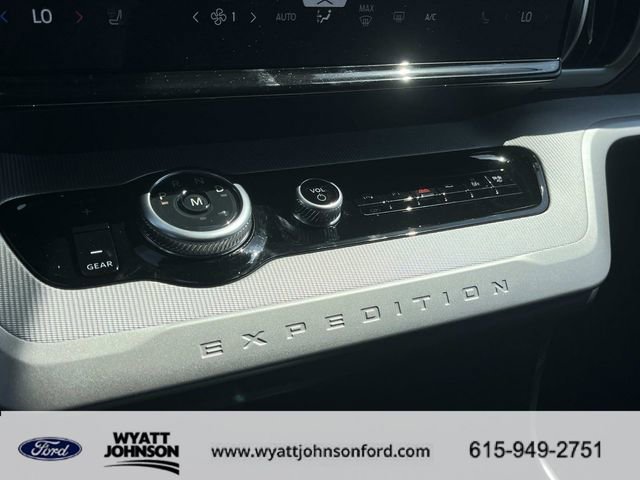 New 2026 Ford Expedition Active RWD image 33