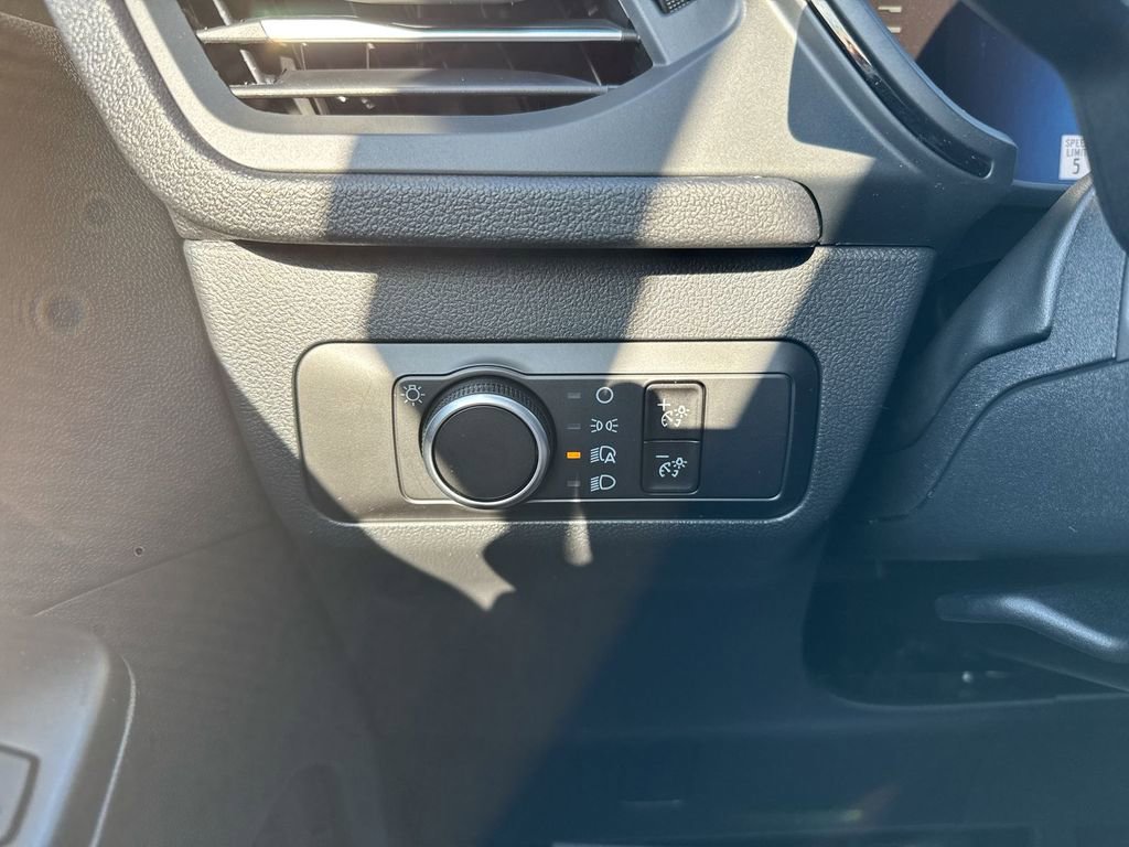 New 2026 Ford Escape ST-Line w/ Tech Pack #1 image 18