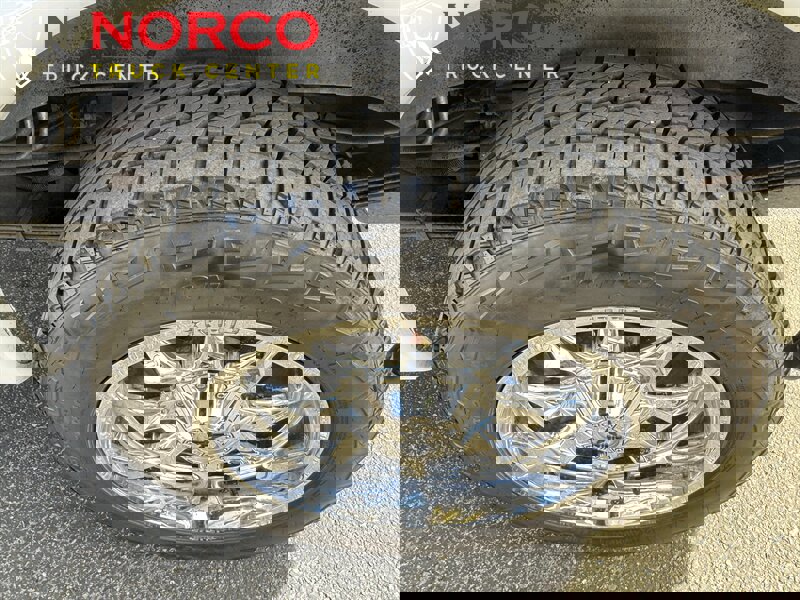 Used 2020 Chevrolet Express 3500 LT w/ LT Preferred Equipment Group image 15