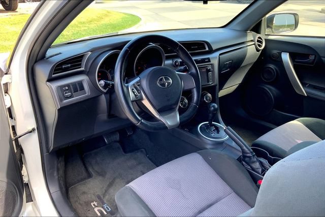 Used 2015 Scion tC FWD image 14