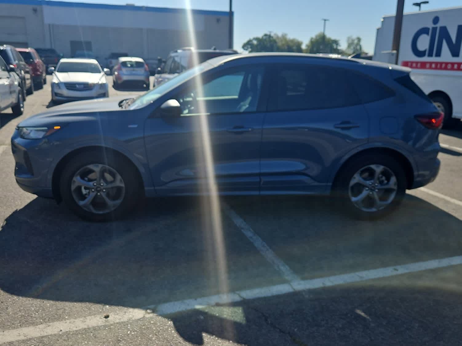 Used 2024 Ford Escape ST-Line w/ Tech Pack #1 FWD image 5