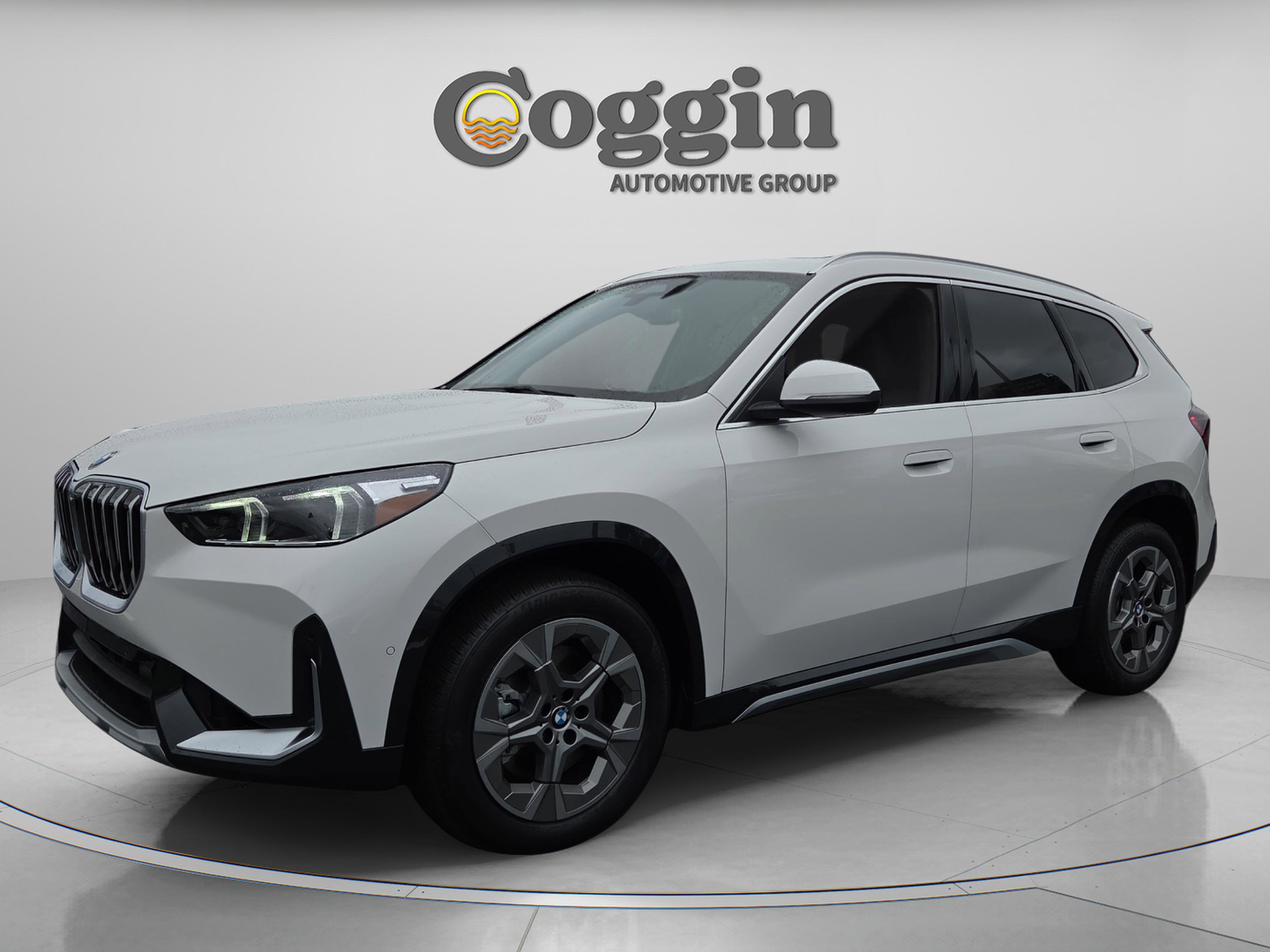 New 2026 BMW X1 xDrive28i w/ Convenience Package AWD/4WD image 1