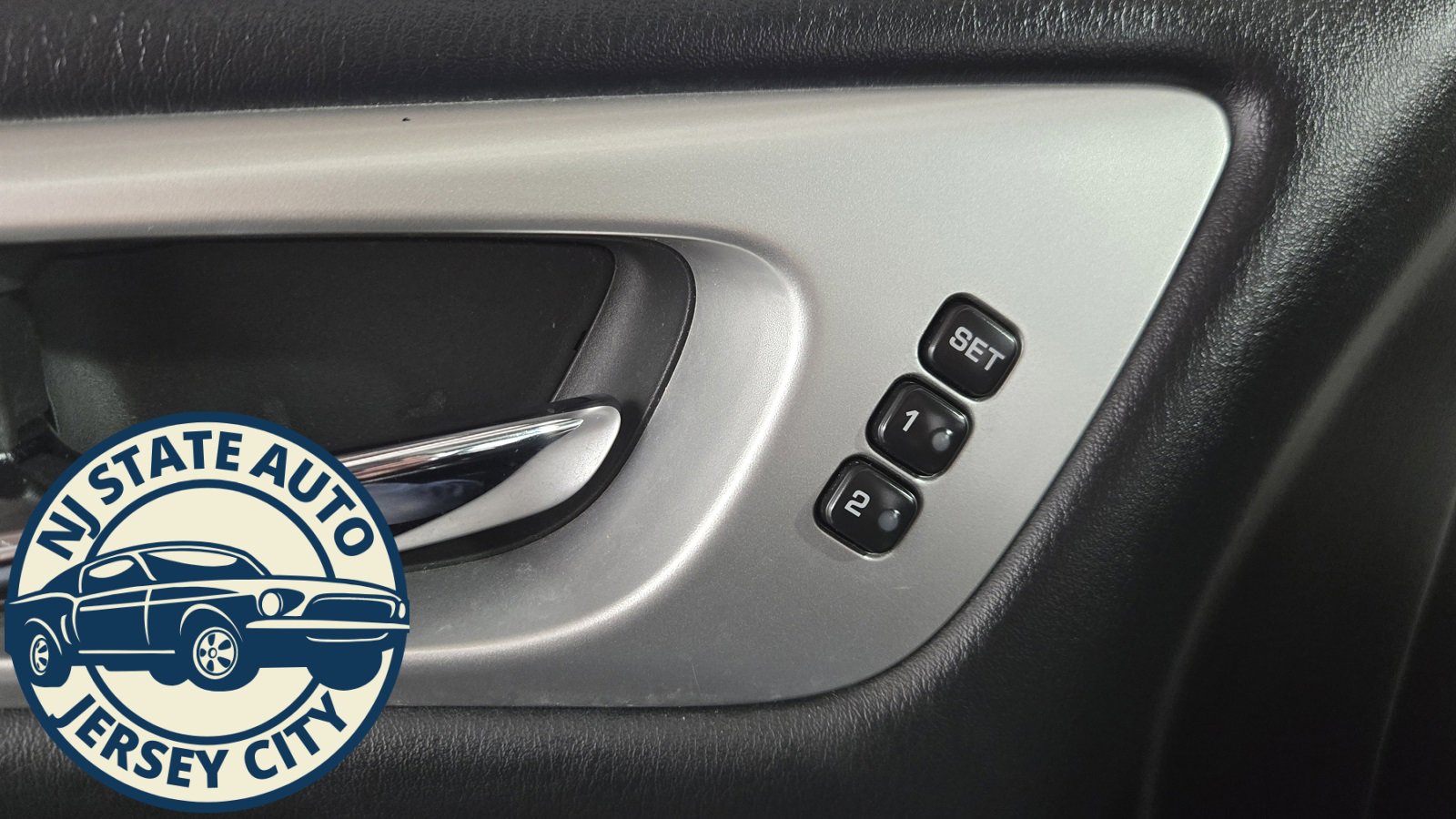 Used 2018 Nissan Pathfinder SL image 22