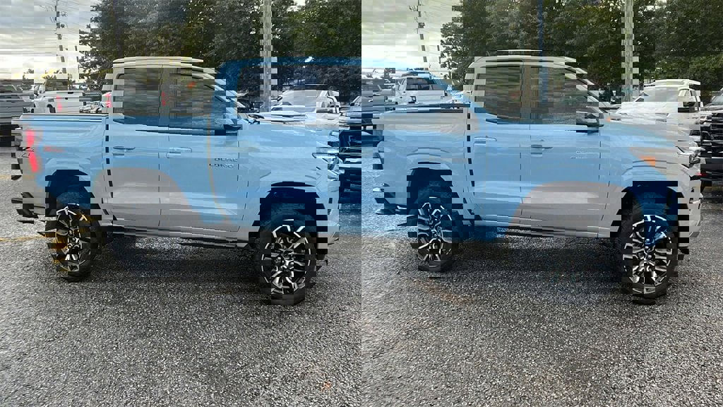 New 2025 Chevrolet Colorado Z71 image 4