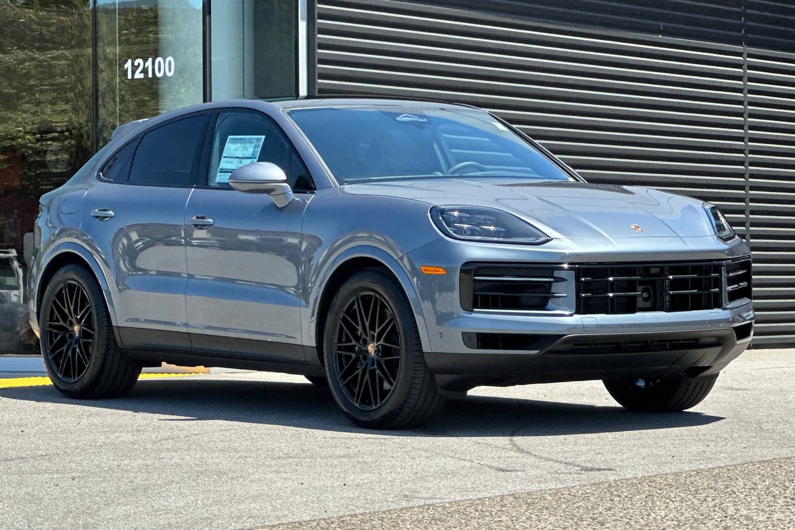 New 2026 Porsche Cayenne Coupe AWD/4WD image 10