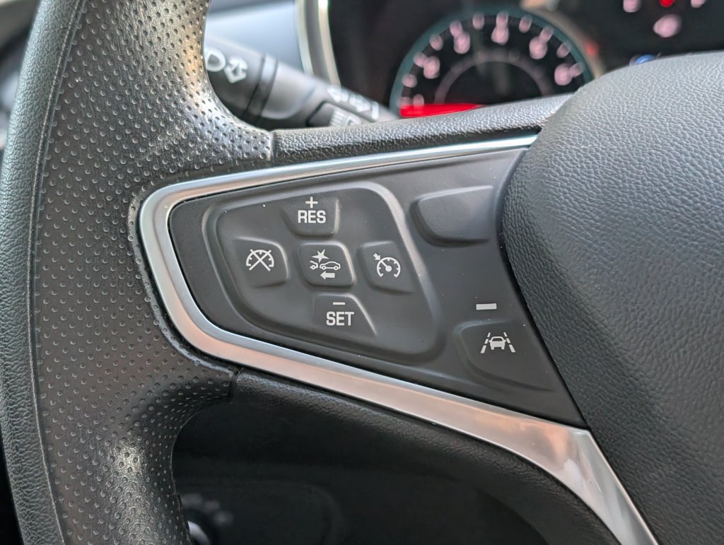 Used 2023 Chevrolet Equinox LS w/ LS Convenience Package FWD image 26