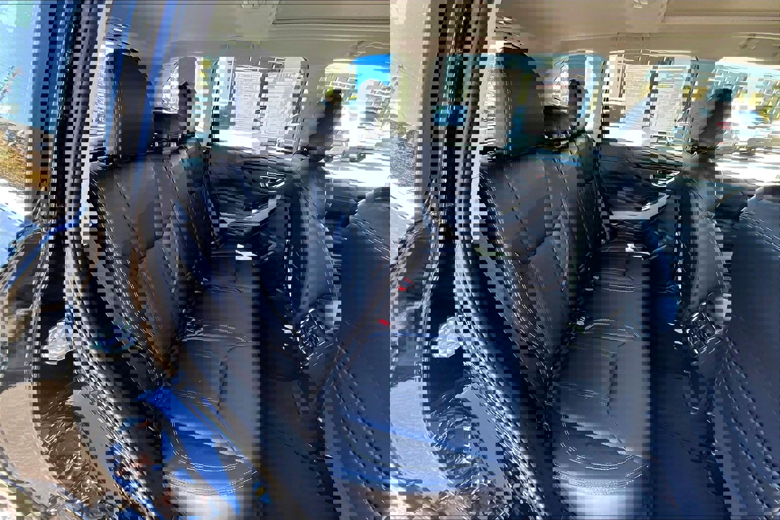 Used 2022 Subaru Forester Limited image 29