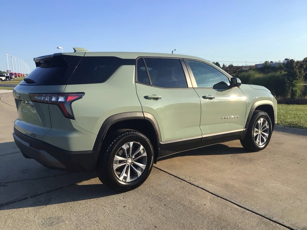 New 2026 Chevrolet Equinox LT w/ Convenience Package II image 6