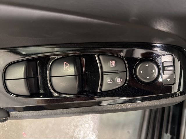 Certified 2025 Nissan Altima 2.5 SL AWD/4WD image 19