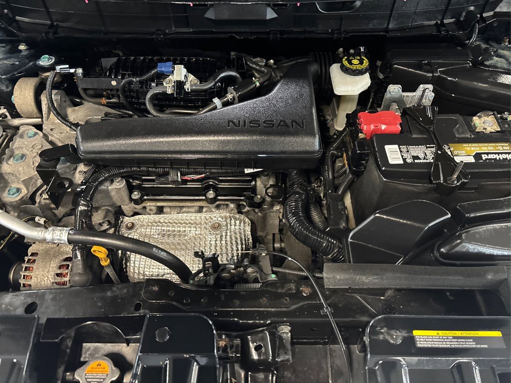 Used 2019 Nissan Rogue SV image 13