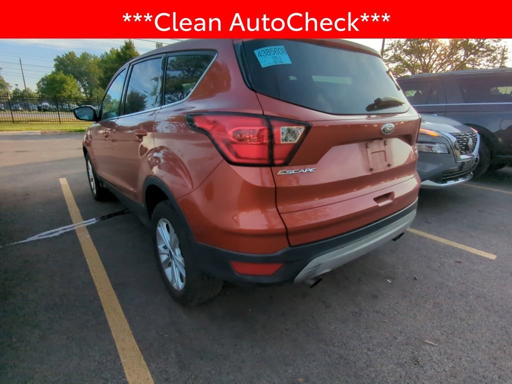 Used 2019 Ford Escape SE AWD/4WD image 4