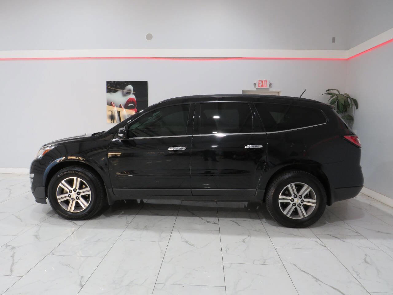 Used 2016 Chevrolet Traverse LT w/ Traveler's Package image 6