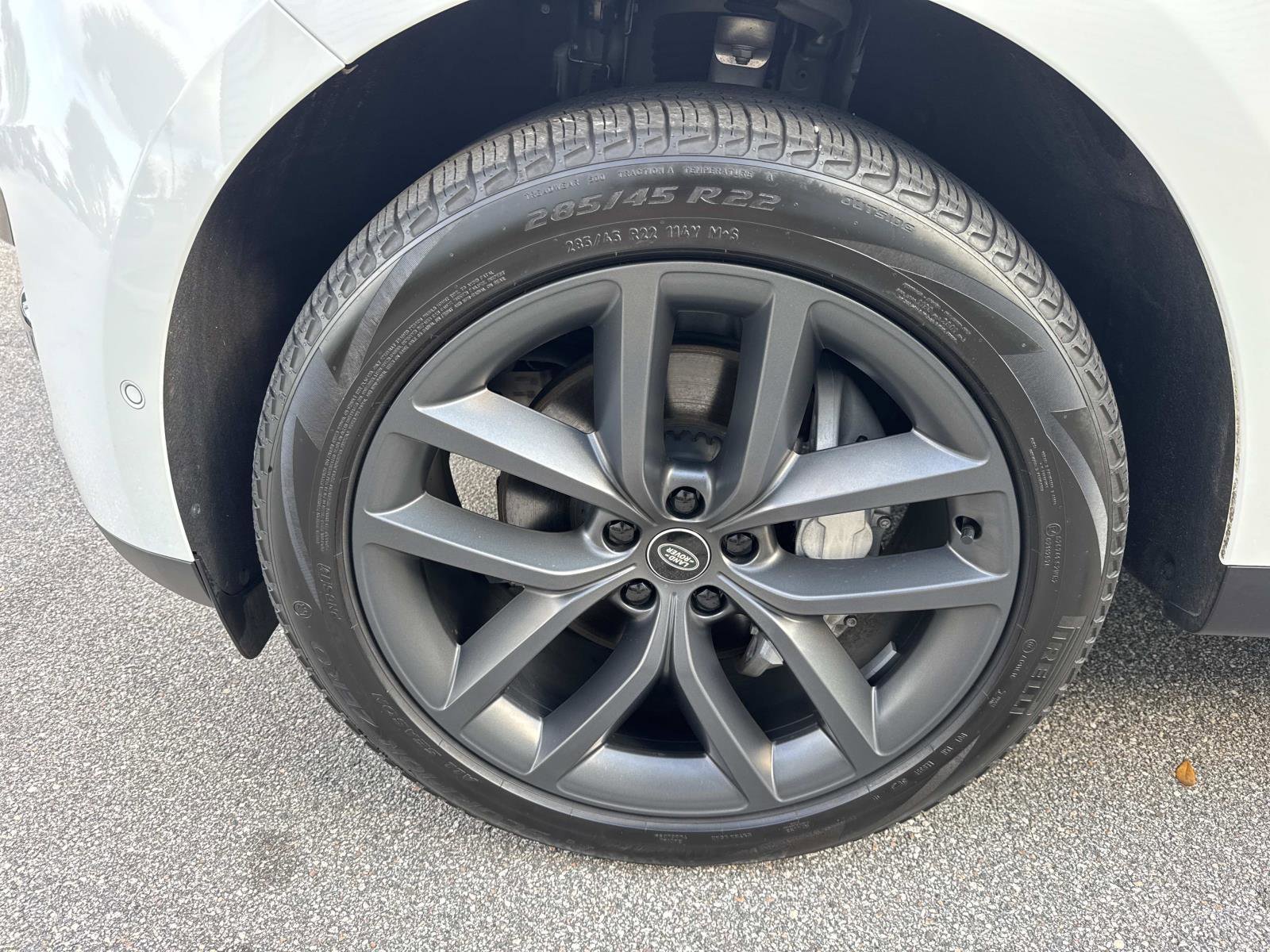 Certified 2024 Land Rover Range Rover Sport SE image 10