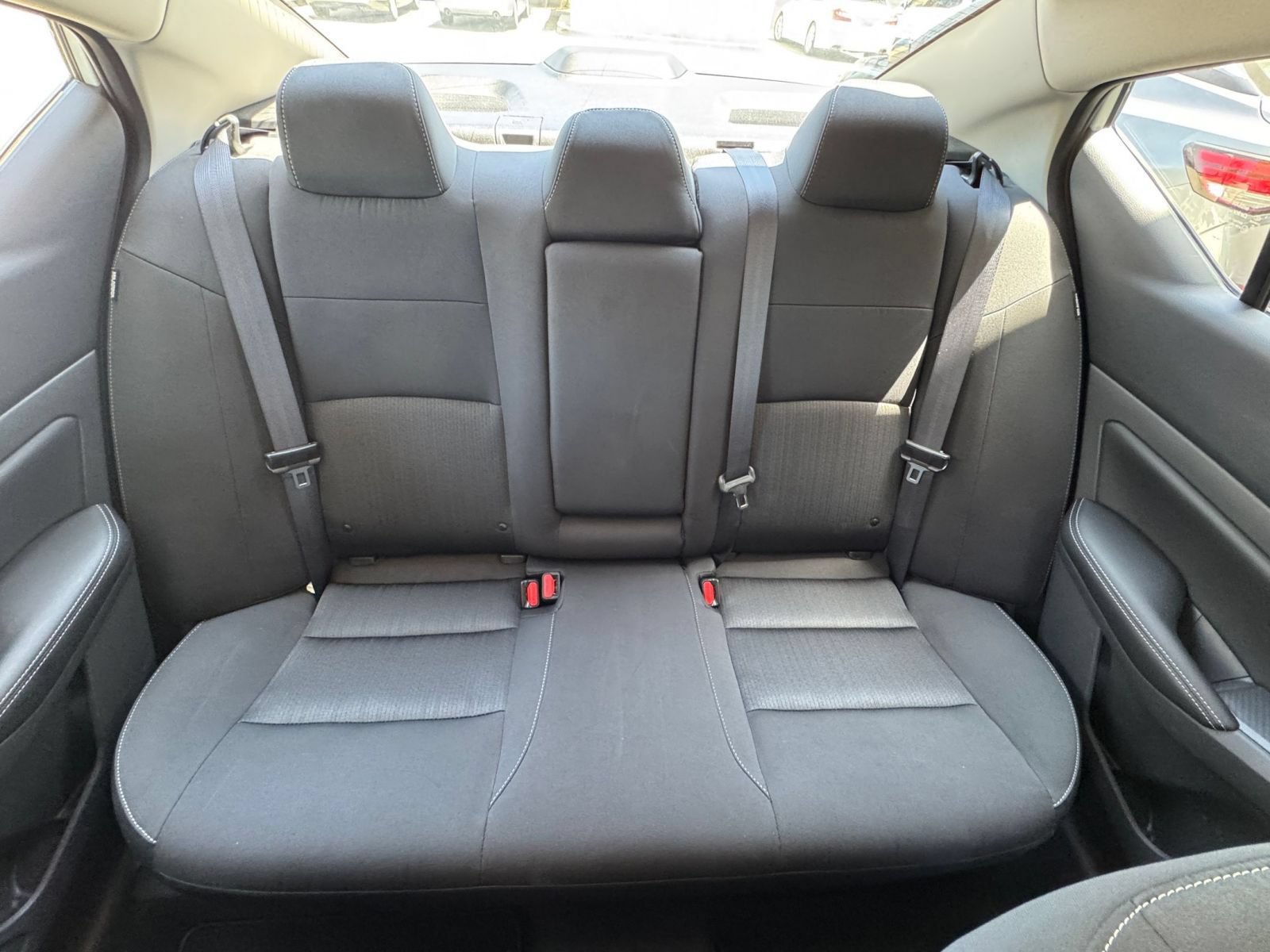Used 2025 Nissan Altima 2.5 SV FWD image 38