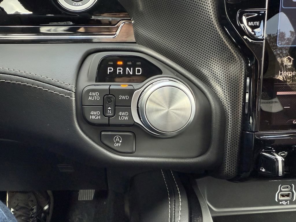 New 2026 RAM 1500 Limited image 23